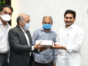 ఏపీకి లక్ష కరోనా టెస్టింగ్ కిట్లు..