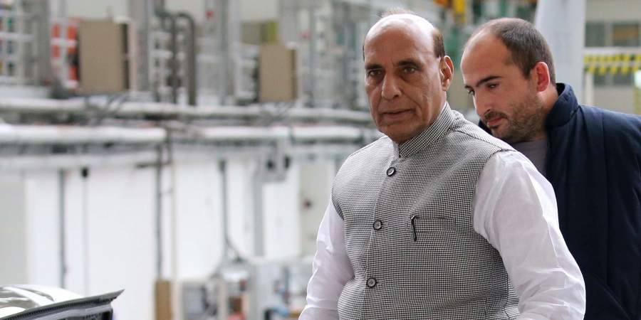 Defence Minister Rajnath Singh lauds Russian scientists for developing COVID-19 vaccine