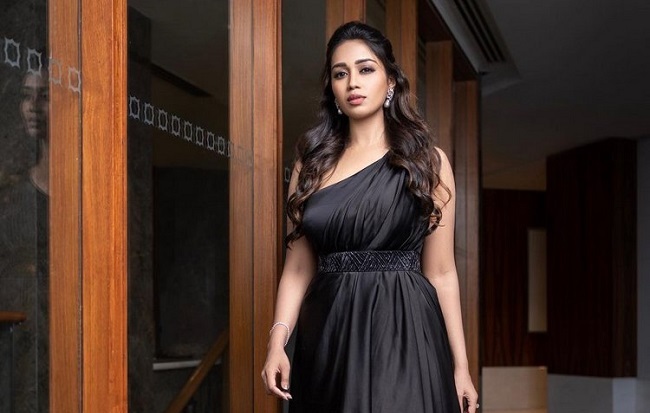 Pic Talk: Lovely Nivetha Pethuraj Sizzles In Exquisite Black!