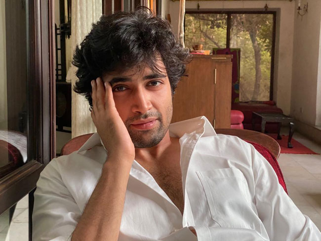 Ahead Of Major’s Release,Adivi Sesh Signs Two More Pan India Films
