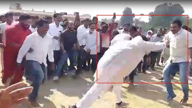 Speaker Thammineni Falls On Ground While Playing Kabaddi!