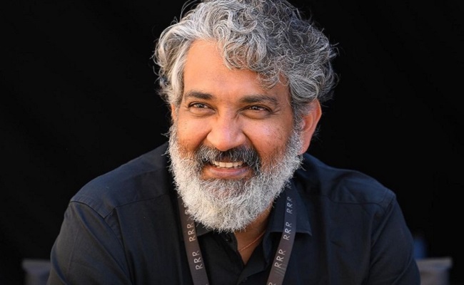 Rajamouli’s Support To Radhe Shyam