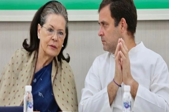 Congress’ Idea to Not Touch Gandhis, Political Families!