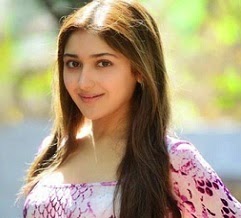 sayesha1