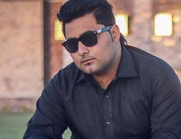 Pakistani student