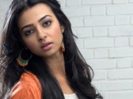 radhikaapte21510907414