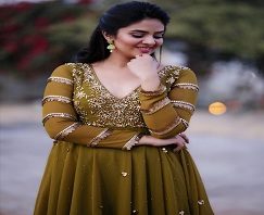 sreemukhi