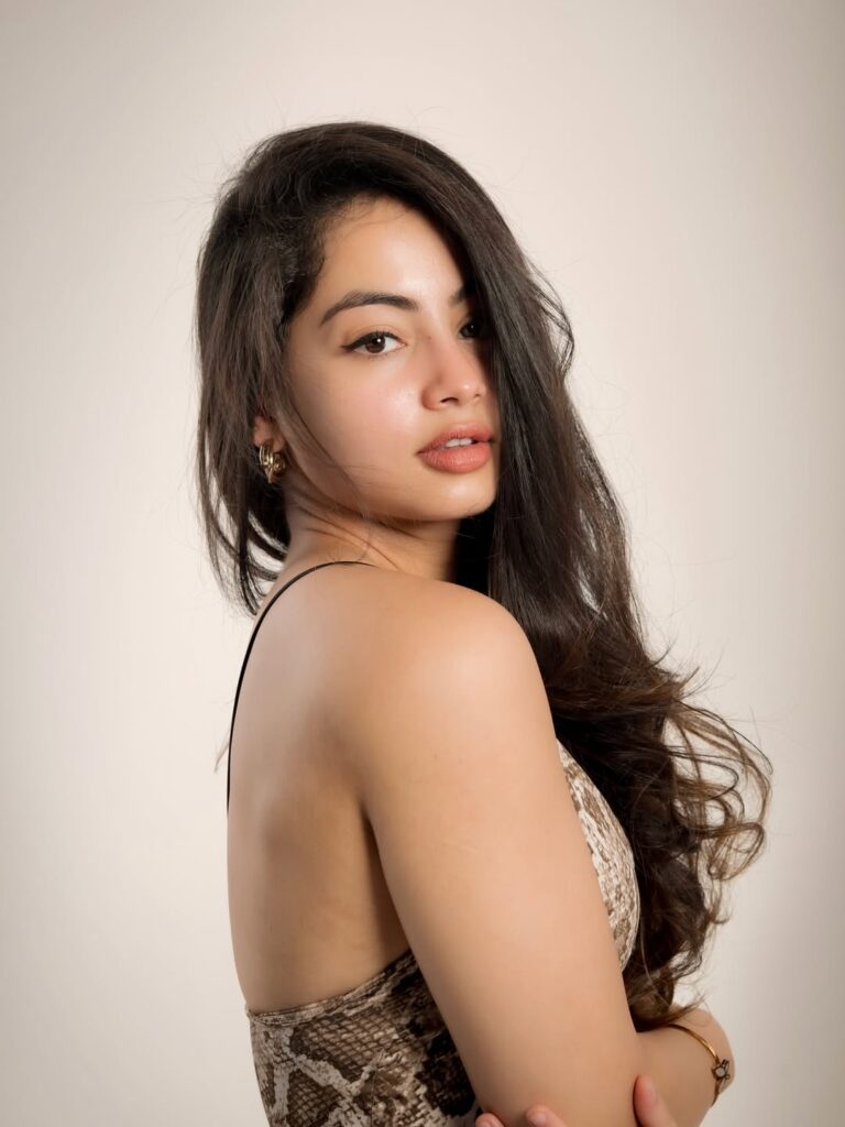 Shriya Kontham